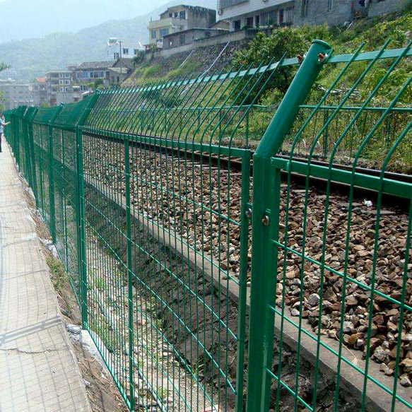 8001鐵路護欄網圖片2