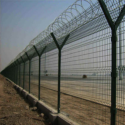 機(jī)場(chǎng)外圍隔離網(wǎng)介紹圖片1 機(jī)場(chǎng)外圍隔離網(wǎng)介紹圖片1