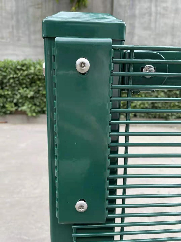 放風場通道密紋網(wǎng)圖片4