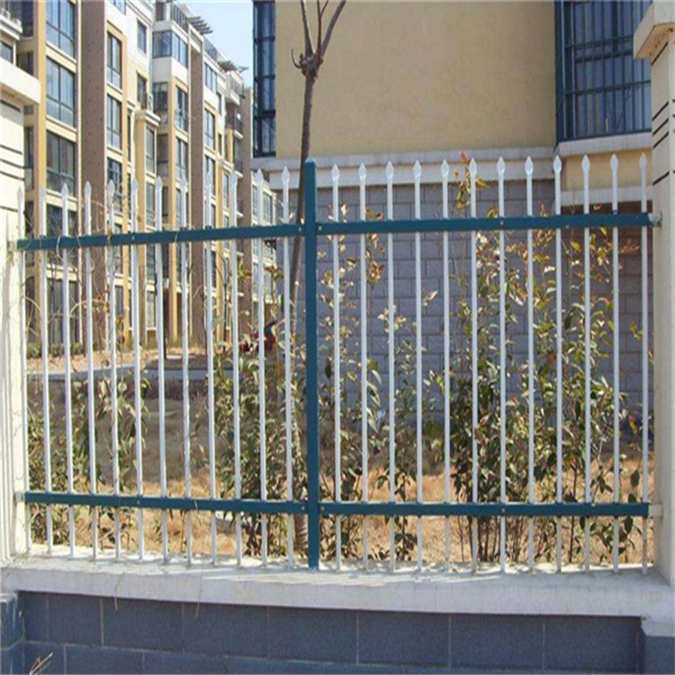 戶外新農(nóng)村別墅庭院欄桿鋅鋼護(hù)欄圖片2 戶外新農(nóng)村別墅庭院欄桿鋅鋼護(hù)欄圖片2