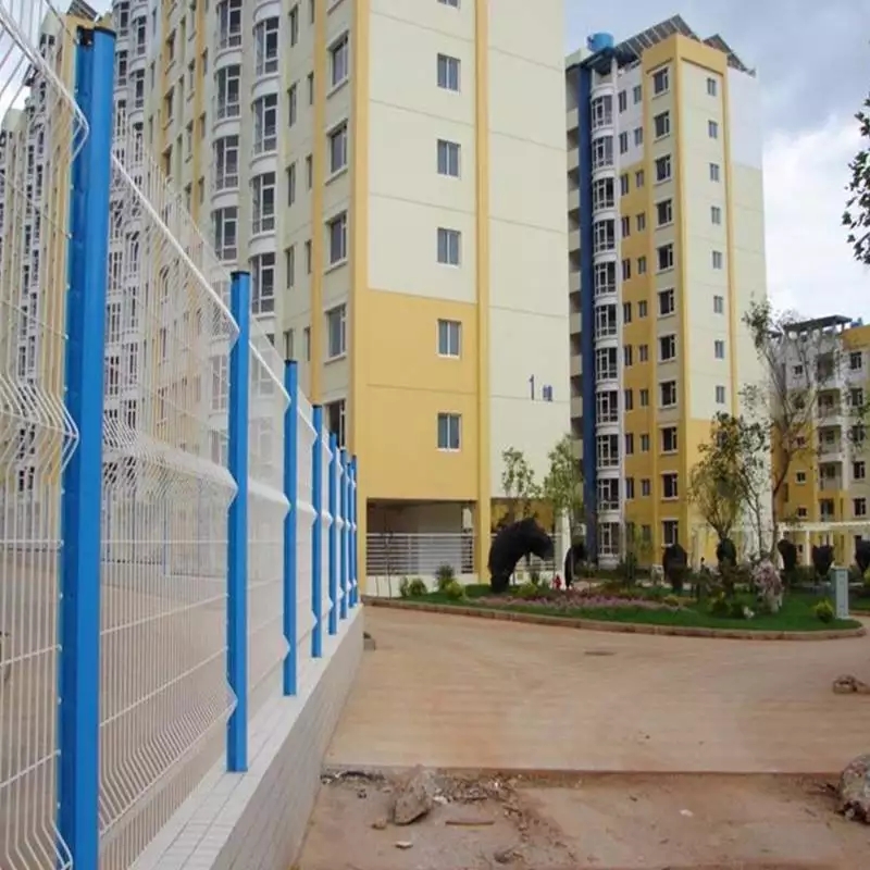 公路桃形柱護(hù)欄圖片3 公路桃形柱護(hù)欄圖片3