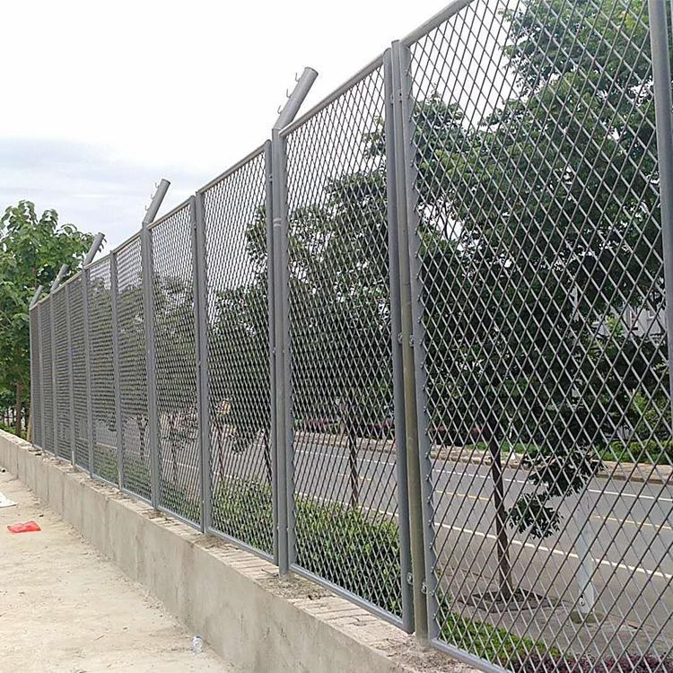 碼頭貨場(chǎng)護(hù)欄網(wǎng)圖片3 碼頭貨場(chǎng)護(hù)欄網(wǎng)圖片3