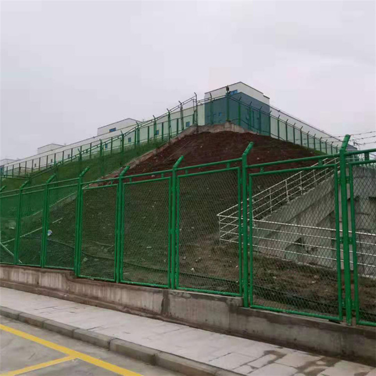 自貿(mào)區(qū)隔離圍網(wǎng)圖片2 自貿(mào)區(qū)隔離圍網(wǎng)圖片2