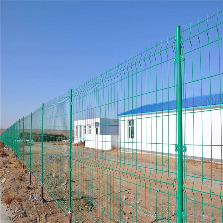 河道防護(hù)焊接隔離網(wǎng)圖片3